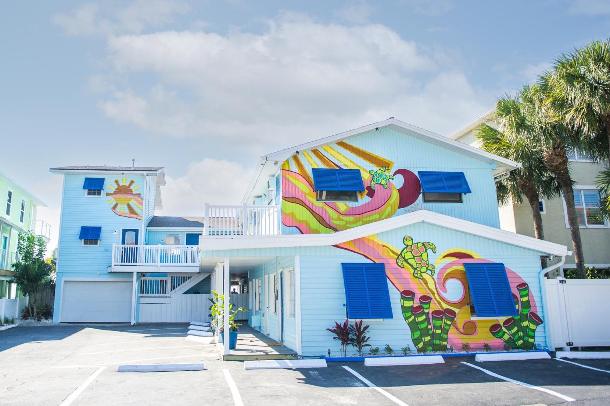 Sunburst Inn- Indian Shores Beach Bagian luar foto
