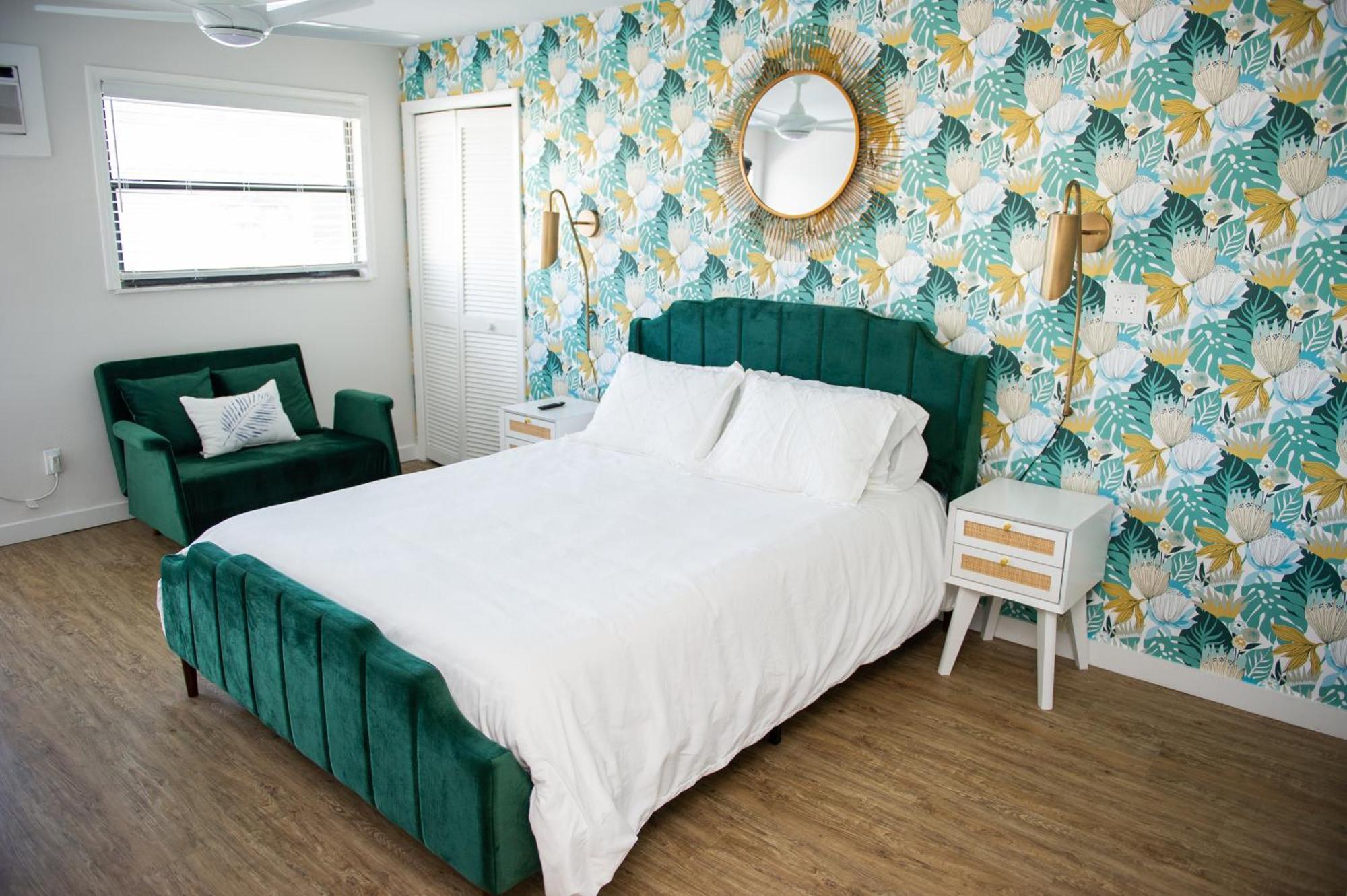 Sunburst Inn- Indian Shores Beach Bagian luar foto